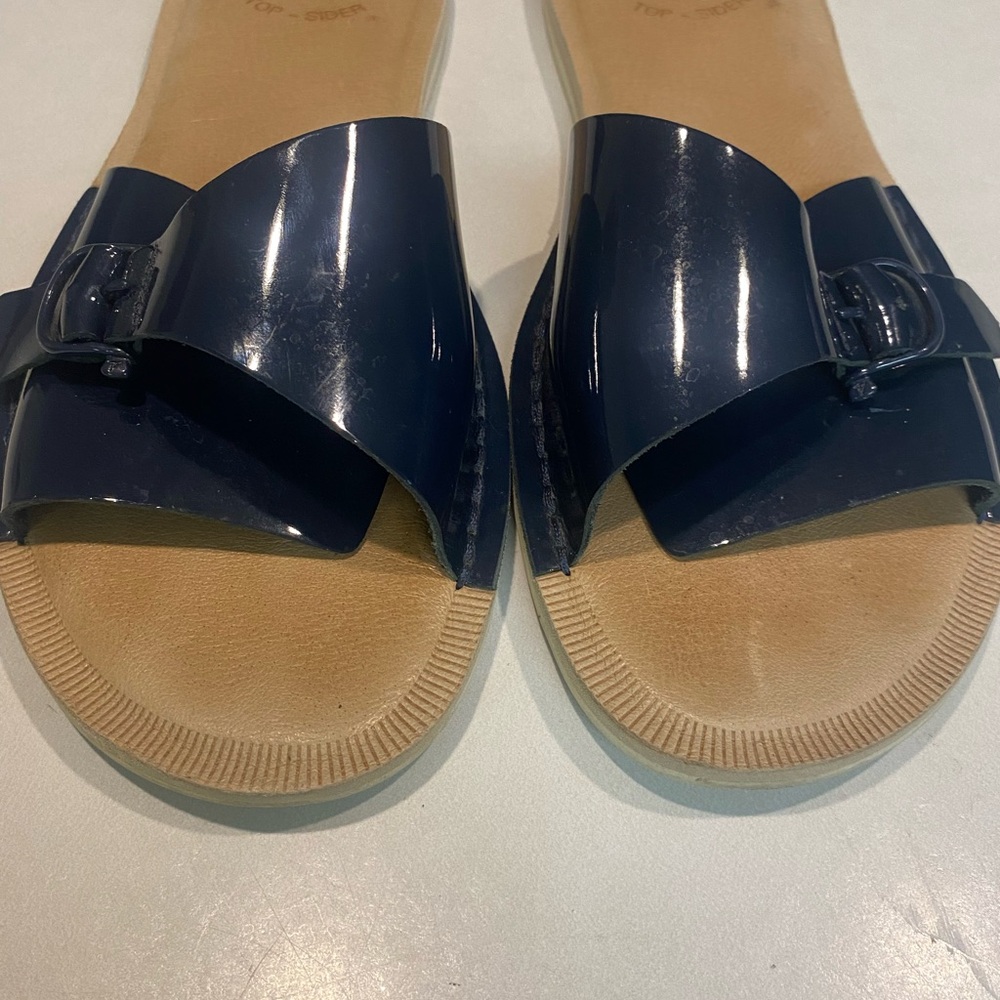 SPERRY TOP SIDER SEAPORT SLIDE SANDAL DARK BLUE PATENT LEATHER WOMENS SZ 10 - Picture 5 of 13